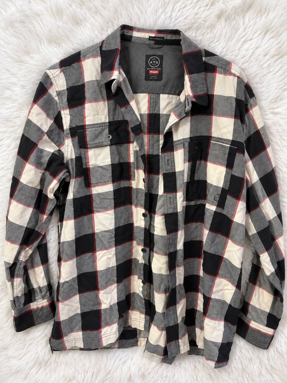 Wrangler Black White Plaid Shirt with Red Grid Accents Size Large
